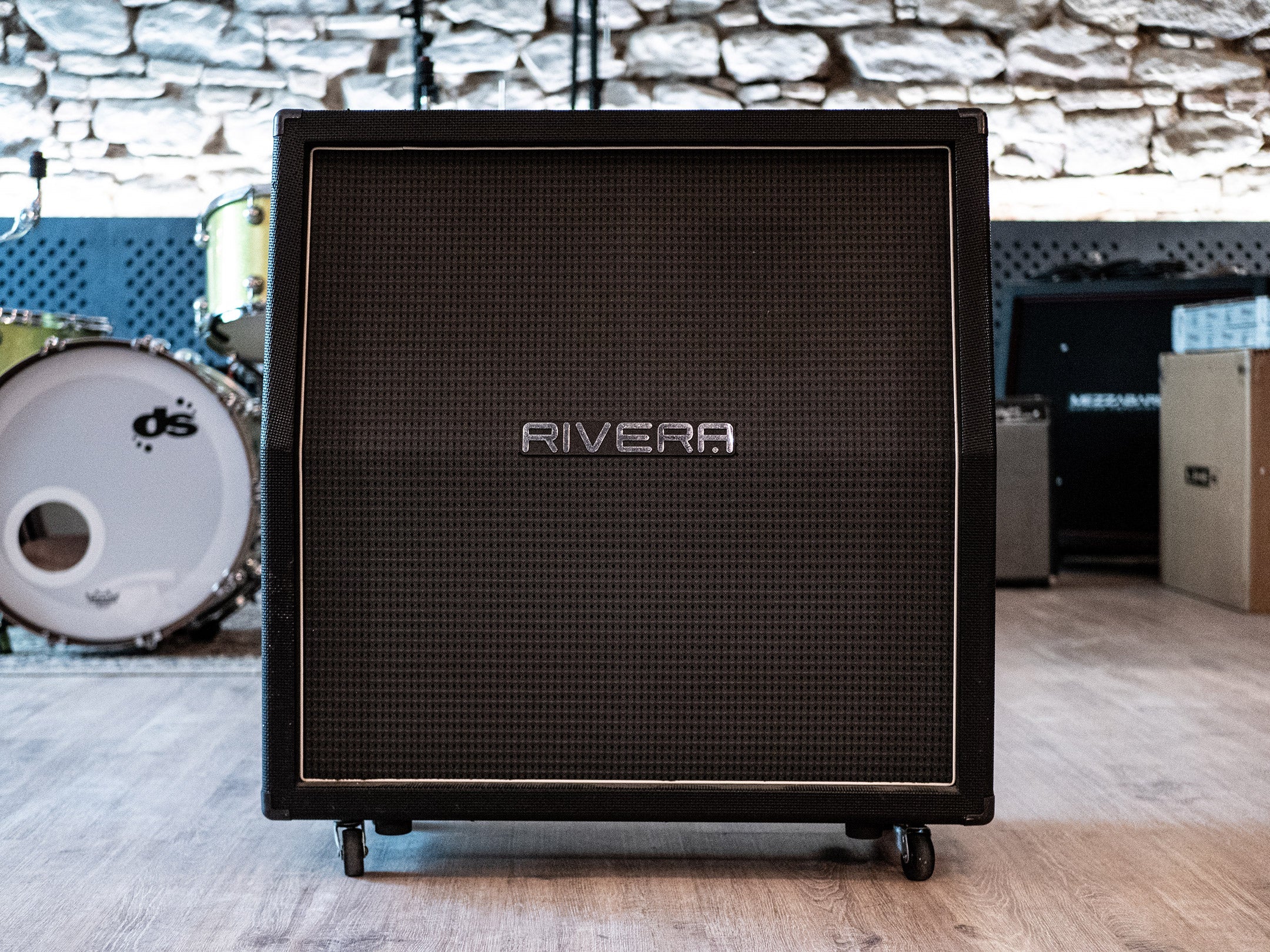 412 RIVERO L412T V30